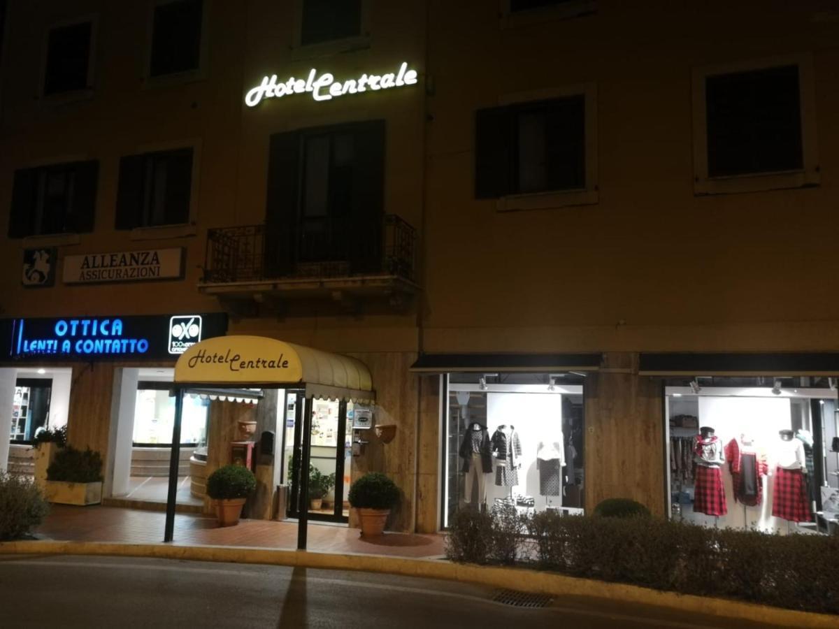 Hotel Centrale Chiusi Eksteriør billede